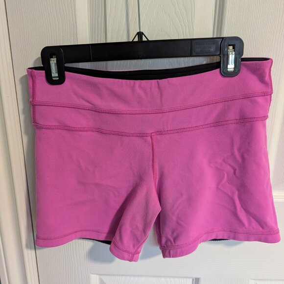 Lululemon shorts - Picture 4 of 4